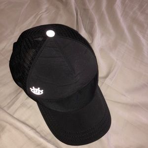 Lulu lemon hat